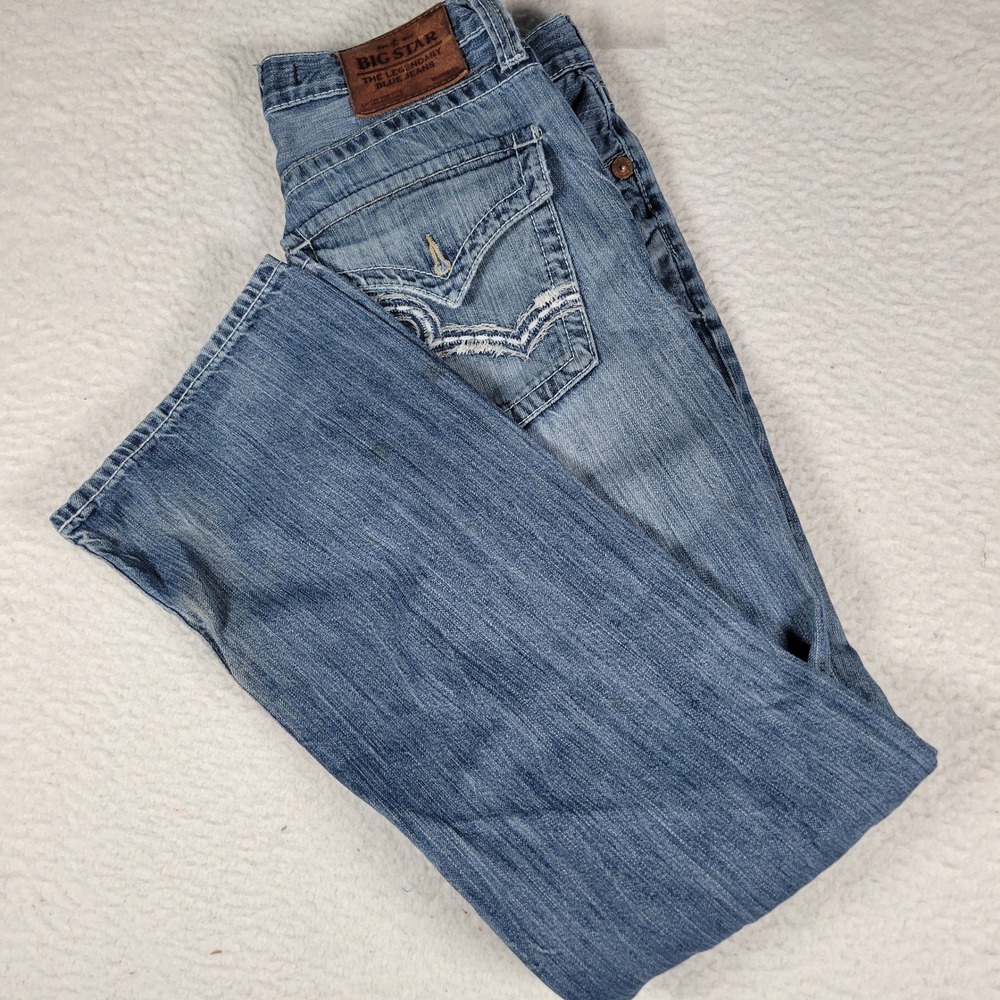 Big Star Pioneer Jeans Mens 31R Blue Regular Boot Cut Distressed Flap Pocket